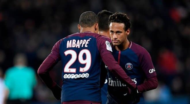 «Дижон» –– «ПСЖ» – хозяева попадут под столичный каток