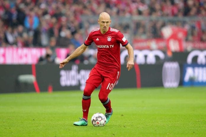 Букмекеры: Арьен Роббен вернется в Англию