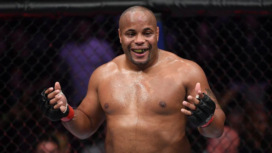 World MMA Awards 2019: Хабиб и Мусаси в пролете – американец выиграл звание звание «Лучшего бойца»