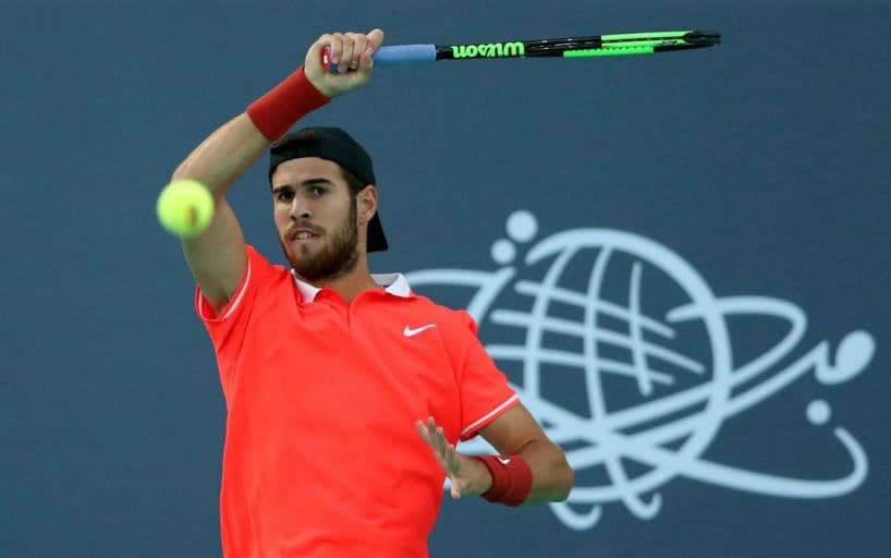 Россиянин Карен Хачанов вышел в третий раунд теннисного турнира серии Мастерс в Монреале