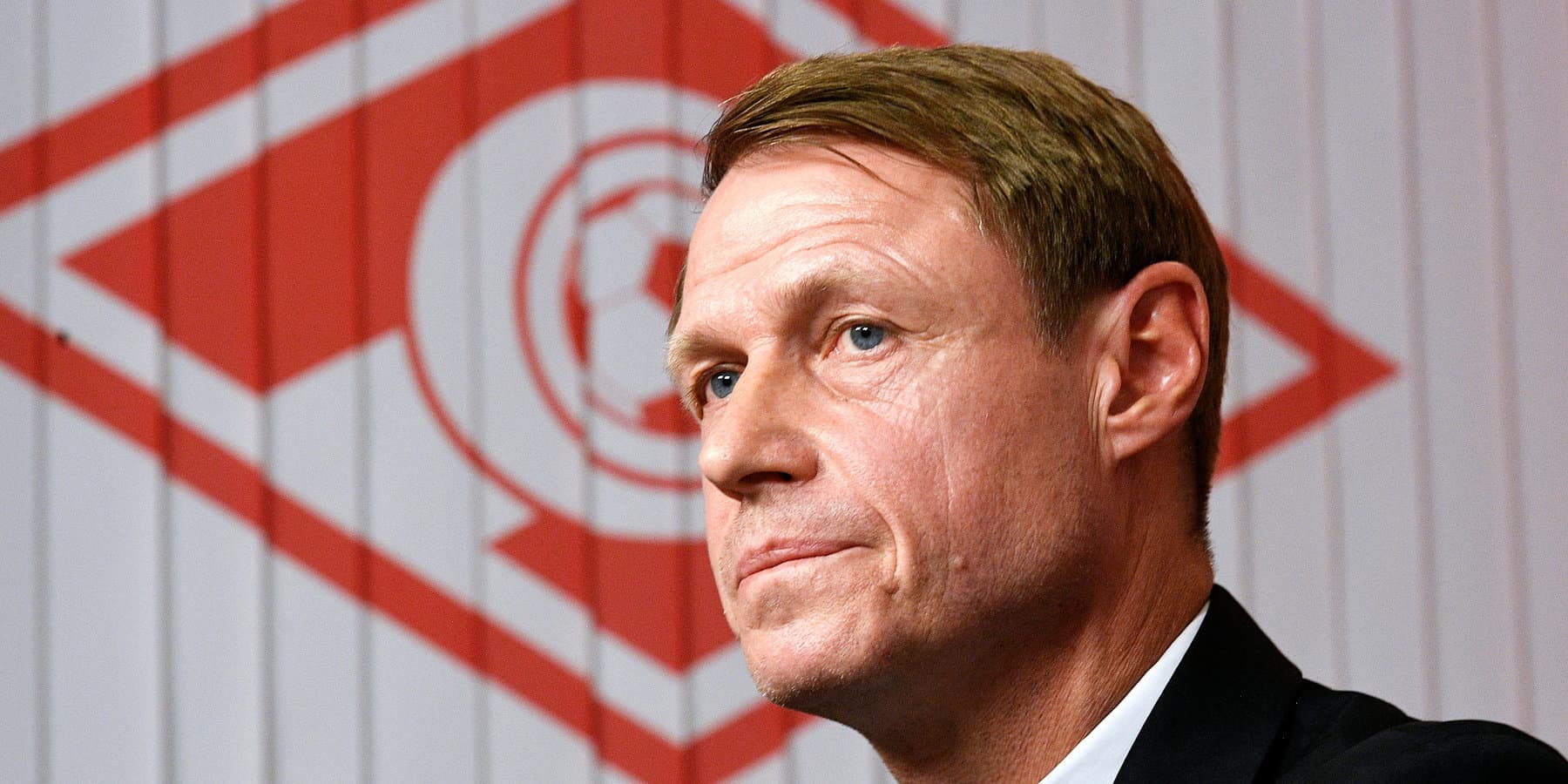 Эксперты оценили шансы Олега Кононова остаться на посту главного тренера «Спартака» до конца года