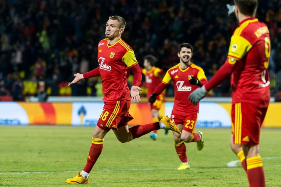 динамо-арсенал