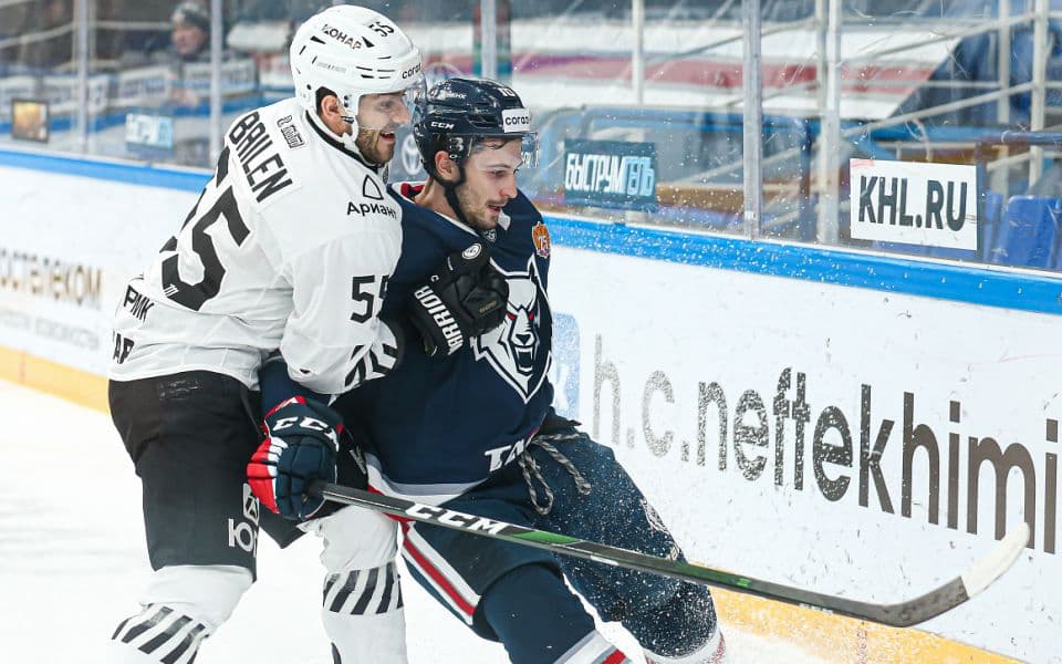 Трактор - Нефтехимик