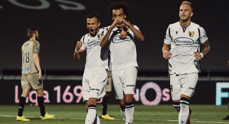 «Фамаликан» - «Порту»