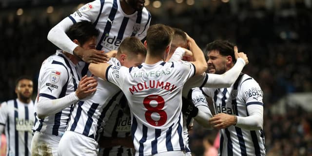 «Вест Бромвич» окажется сильнее «Алдершот Тауна» в 1/32 финала Кубка Англии 7 января