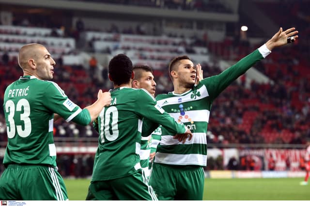 «Панатинаикос» переиграет «Олимпиакос» в 1/8 финала Кубка Греции 10 января