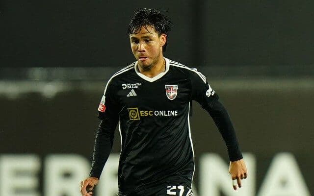 «Каса Пиа» - «Риу Аве»