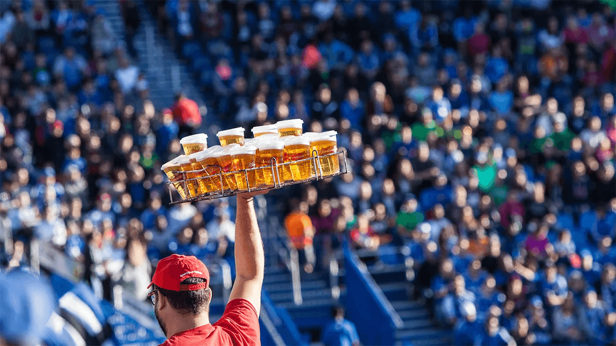 Вопрос возвращения пива на стадионы планируют обсудить в Госдуме РФ в середине мая