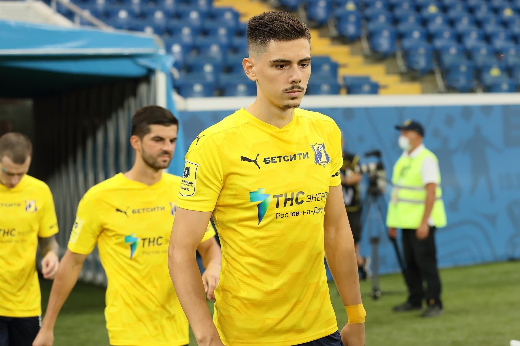 Агент: Хаджикадунич не вернется в «Ростов», игроком интересуются клубы из Италии и Франции