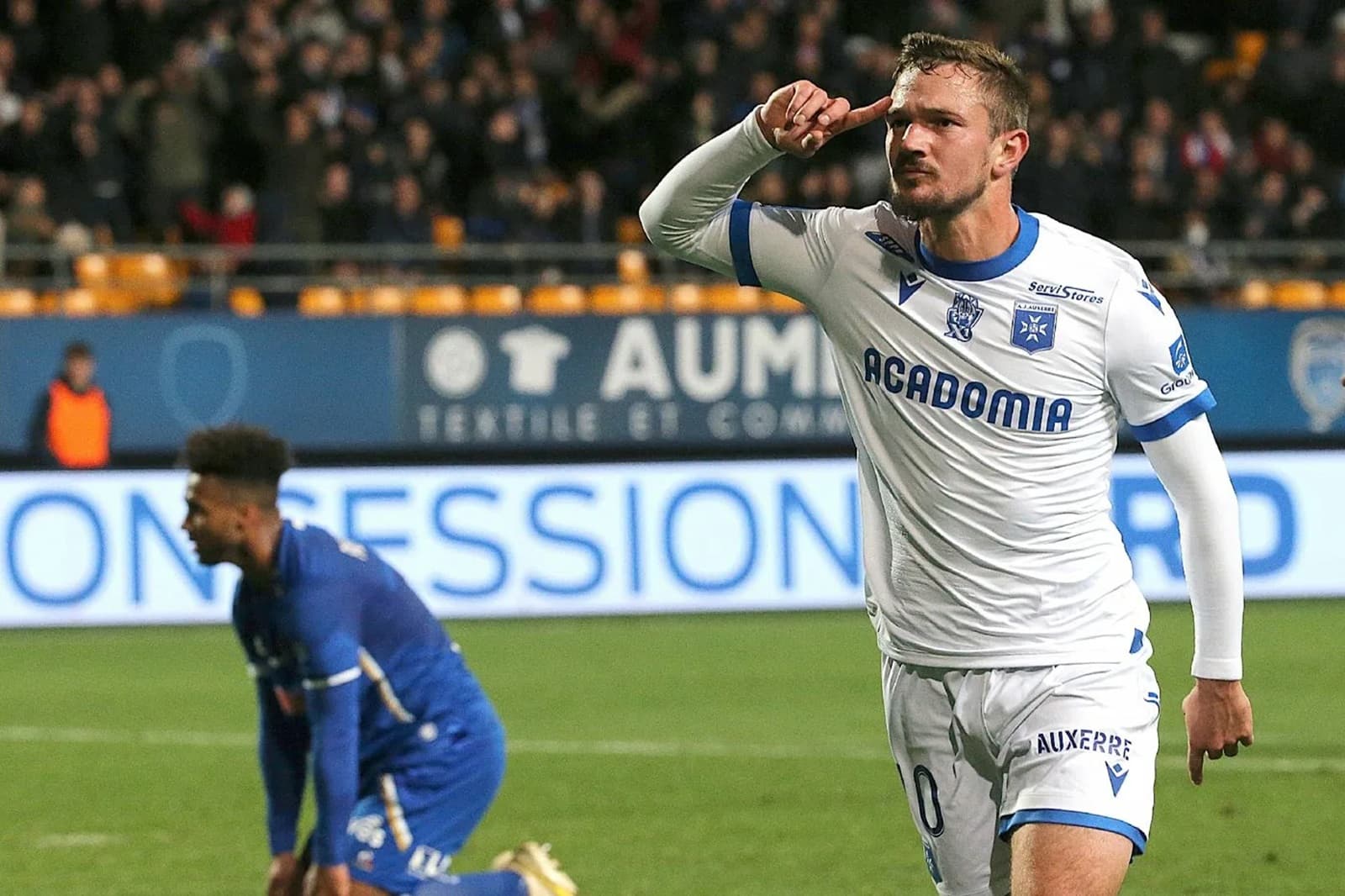 Президент «Осера»: в трансфере Перрена заинтересован не только «Краснодар», еще ничего не решено