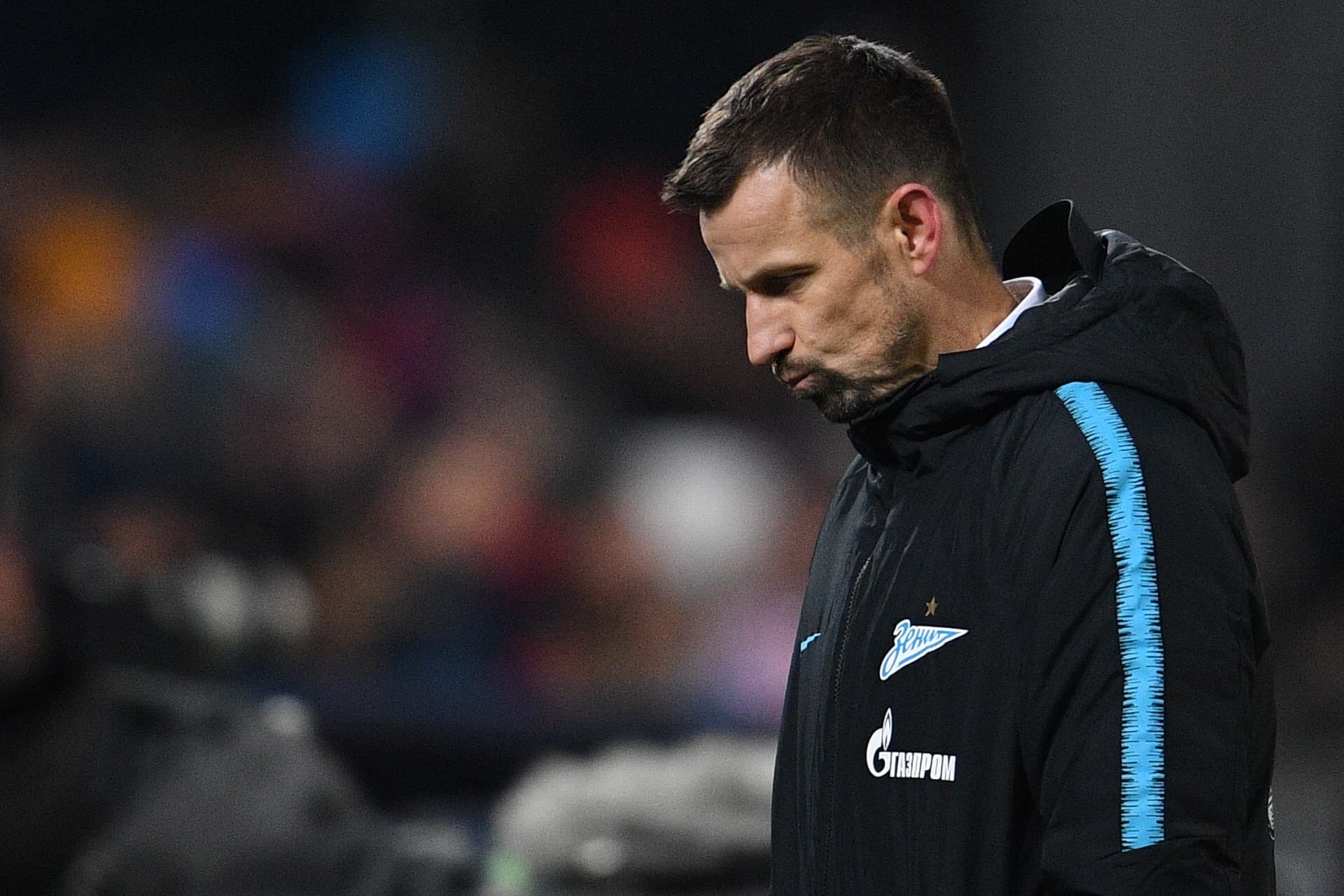 Хомуха считает, что «Зенит» не уволит Семака до зимы