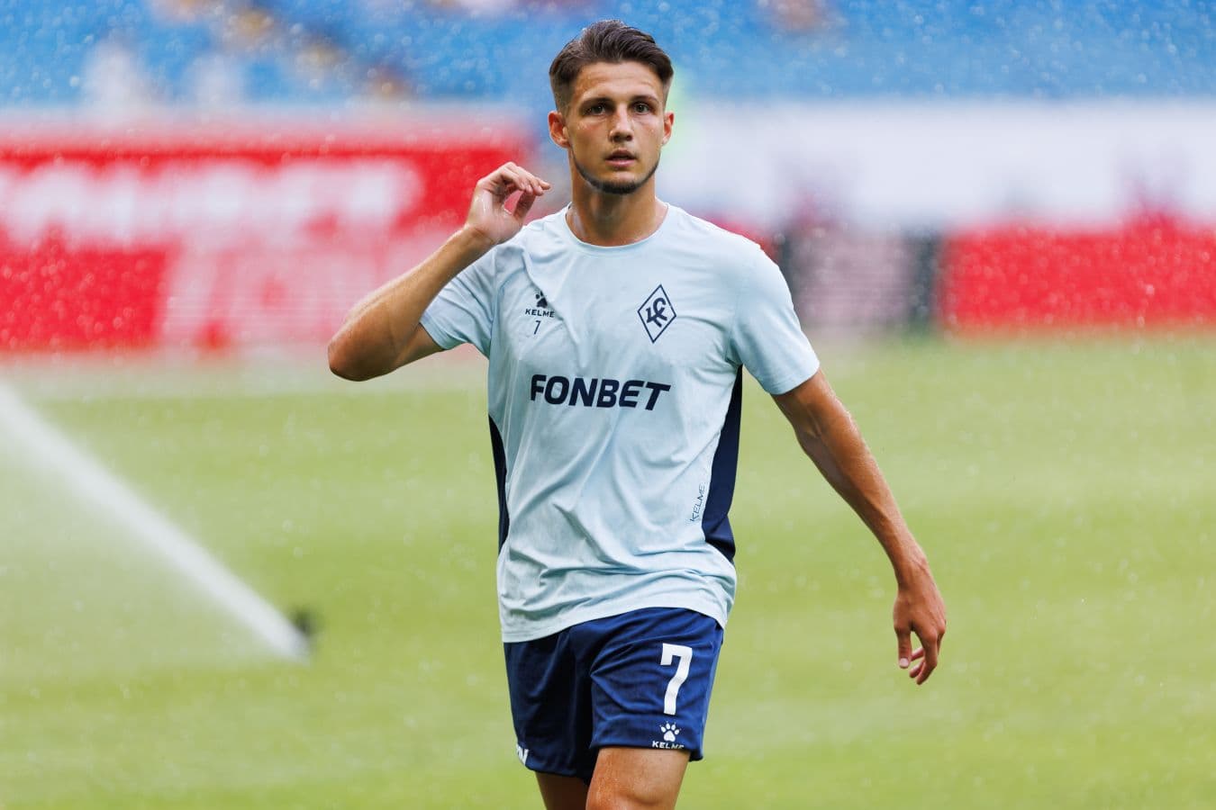 Агент Ракова: смысл думать о «Локо», когда тренер видит на его месте других?