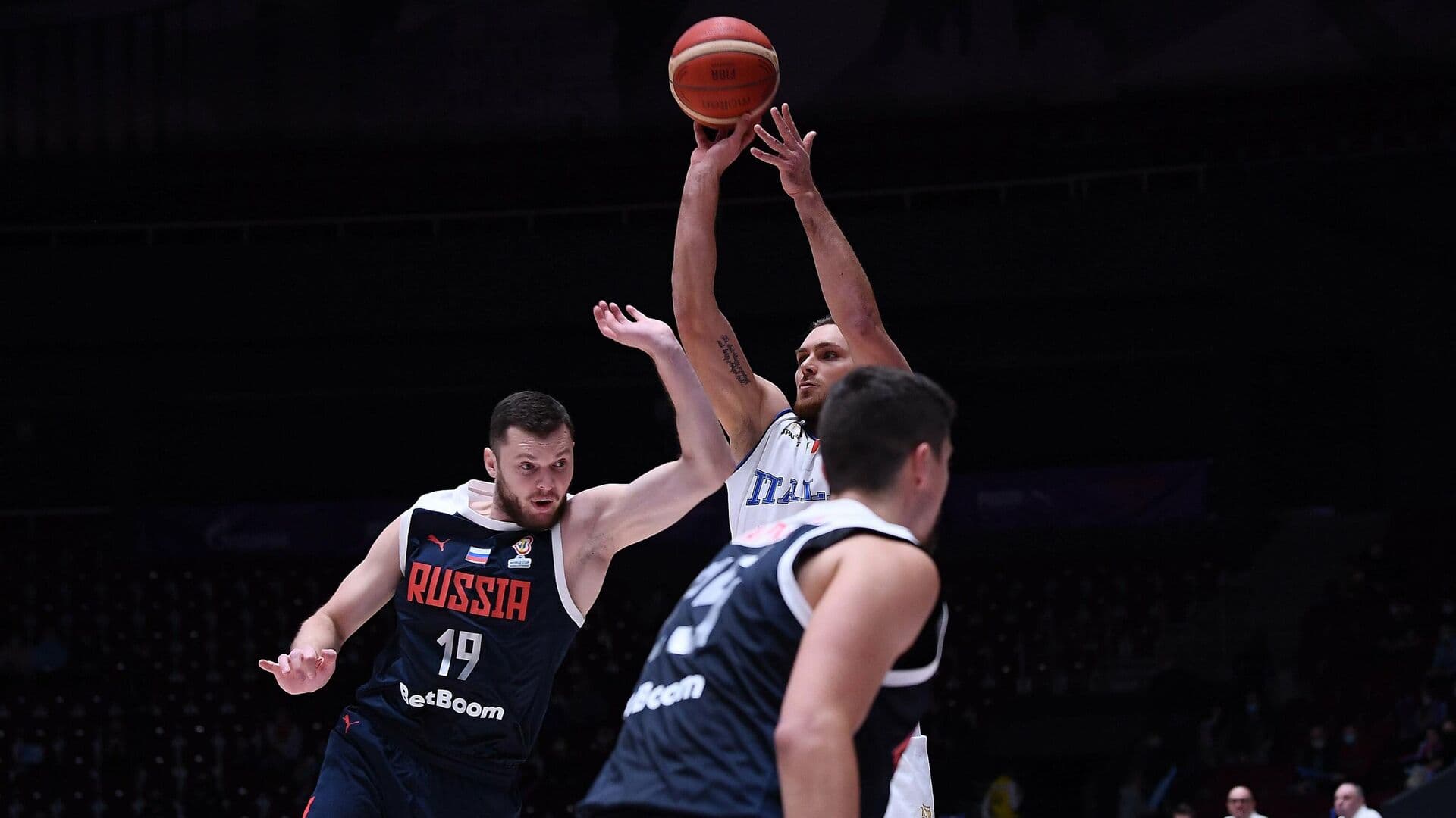 Агент Рыжов: Сборная России могла быть в плей-офф лучшего Евробаскета в истории