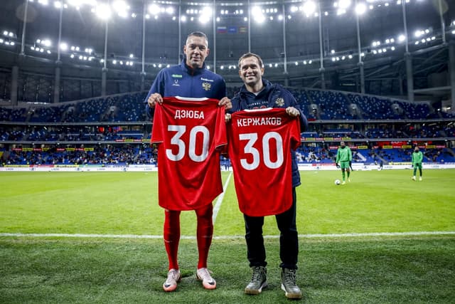 Артем Дзюба и Александр Кержаков. Фото: официальный сайт РФС
