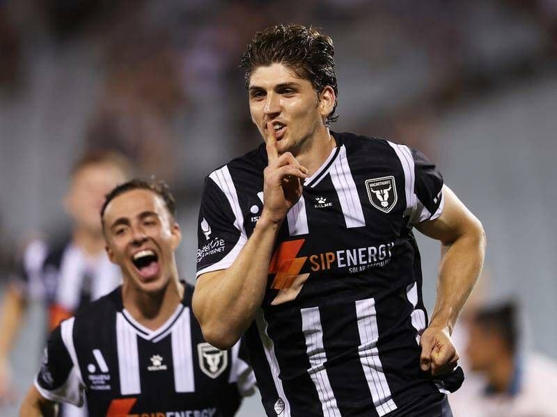 Мельбурн Сити - Макартур