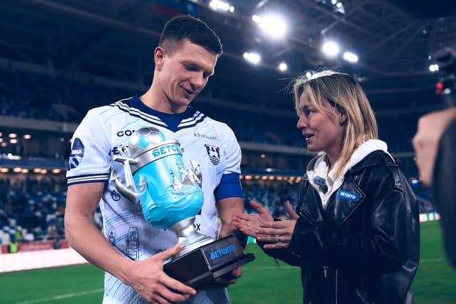 «Балтика» получила трофей за победу в БЕТСИТИ Кубке Морского боя