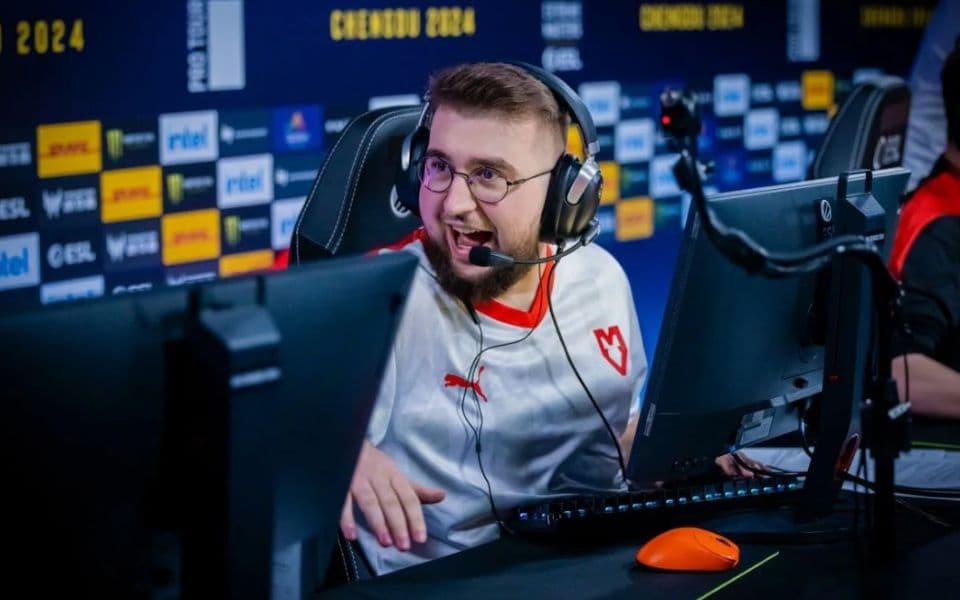 MOUZ - PARIVISION 