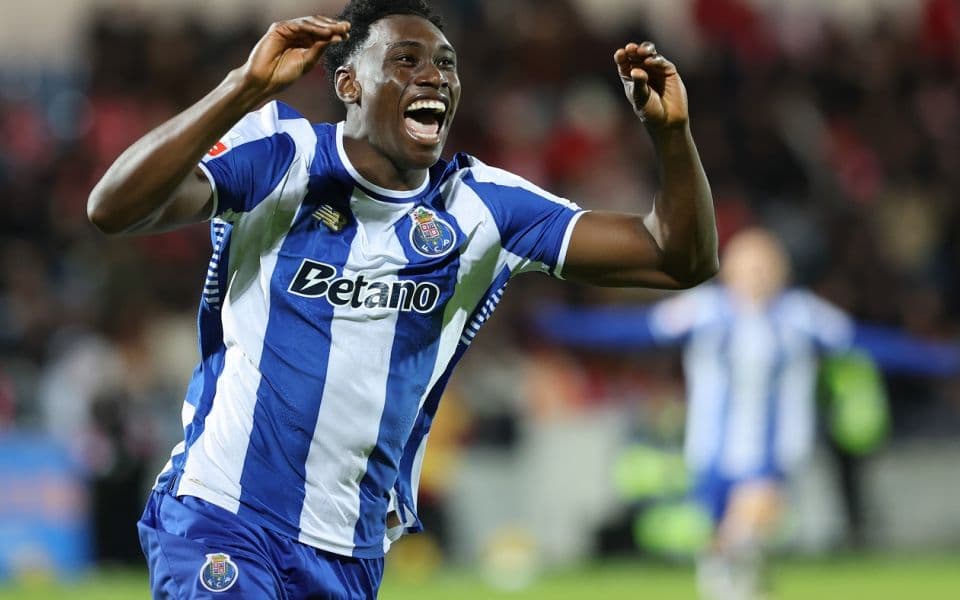 «Порту» - «Риу Аве»