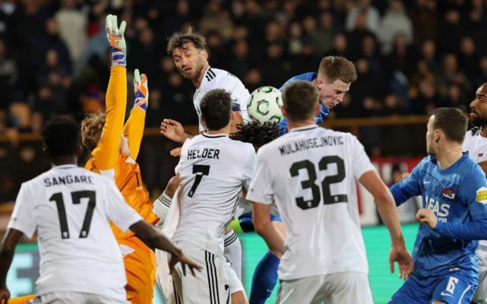 АЗ Алкмар – Ноа