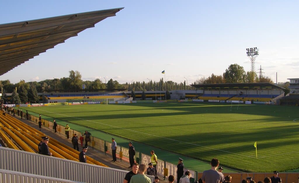 Перед матчем УПЛ «Александрия» - «Карпаты» 6 октября наблюдается странное движение коэффициентов