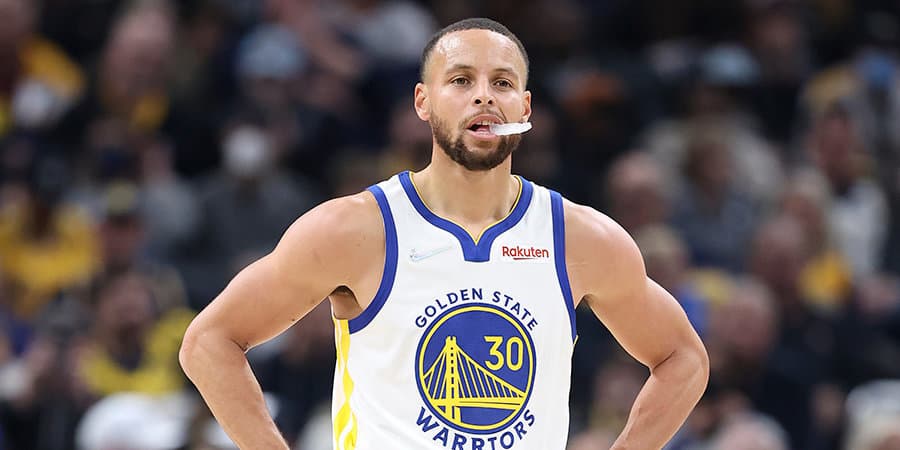 «Голден Стэйт» победил «Лейкерс» в пятом матче серии