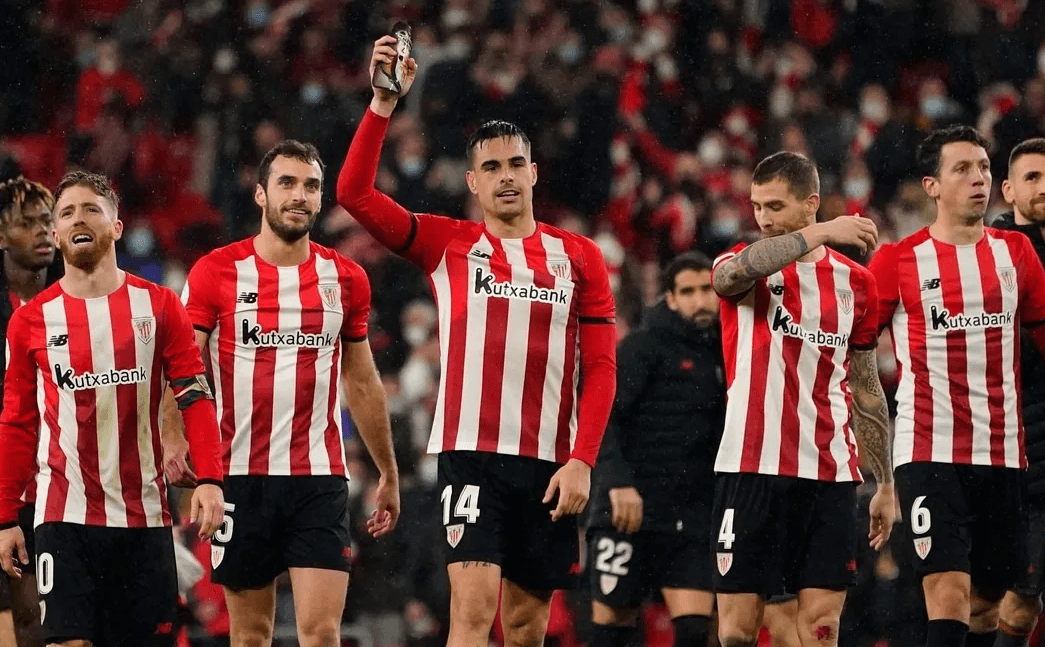 «Севилья» проиграет «Атлетику» в матче 19-го тура чемпионата Испании 4 января