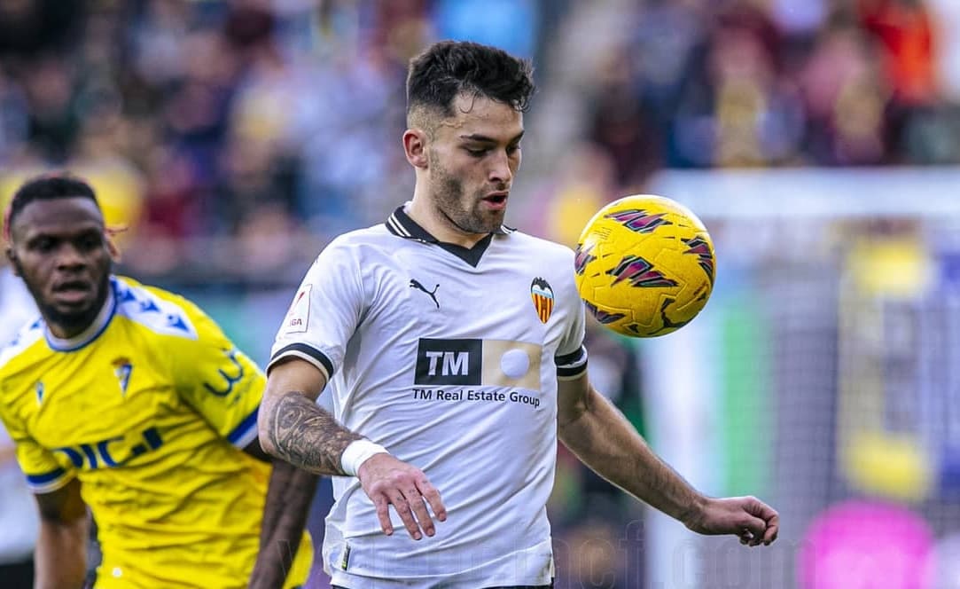 «Валенсия» победит «Сельту» в матче 1/8 финала Кубка Испании 17 января