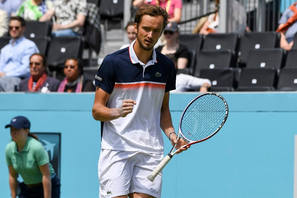 Россиянин Даниил Медведев вышел в полуфинал теннисного турнира в Вашингтоне