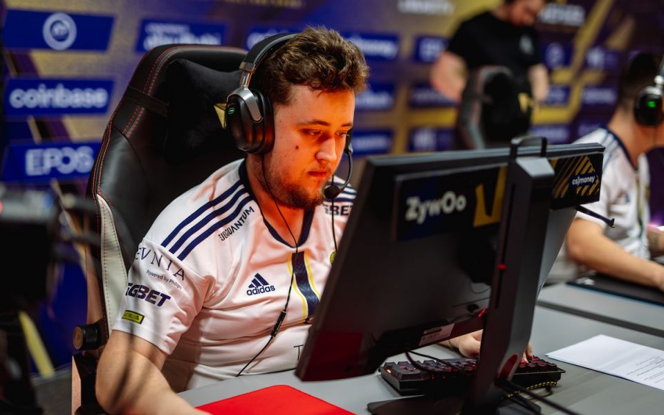 Team Vitality - Team Falcons 