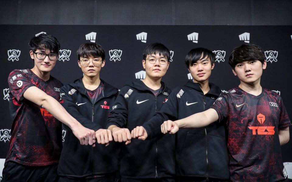 Top Esports - JD Gaming 