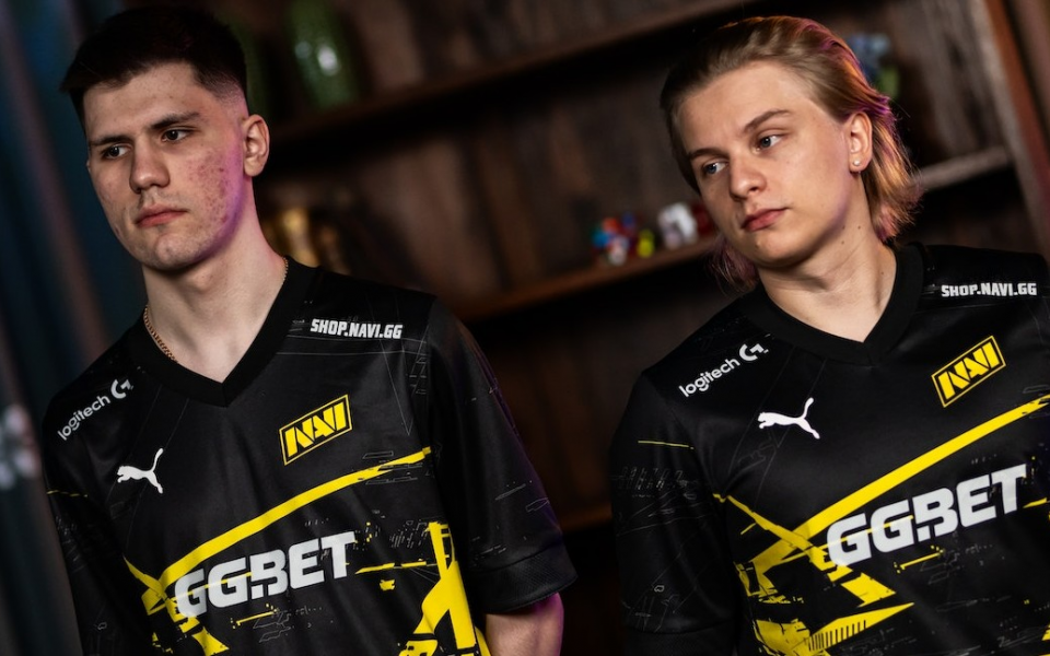 Natus Vincere - Team Falcons 